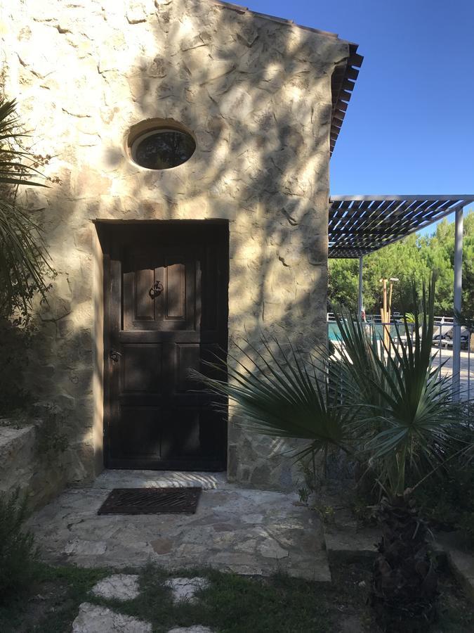 Le Clos Des Chevaliers Apartment Narbonne Exterior photo