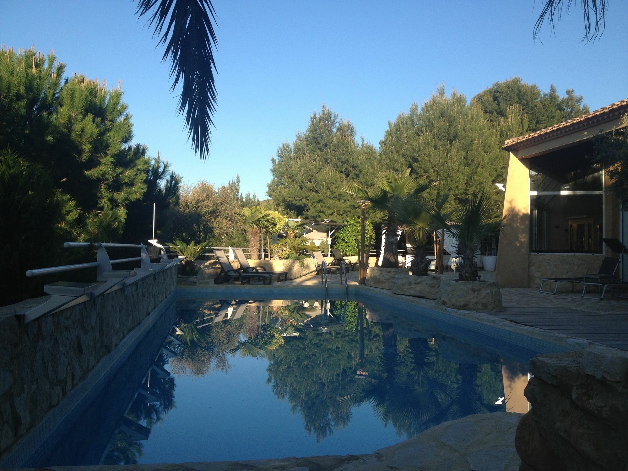 Le Clos Des Chevaliers Apartment Narbonne Exterior photo